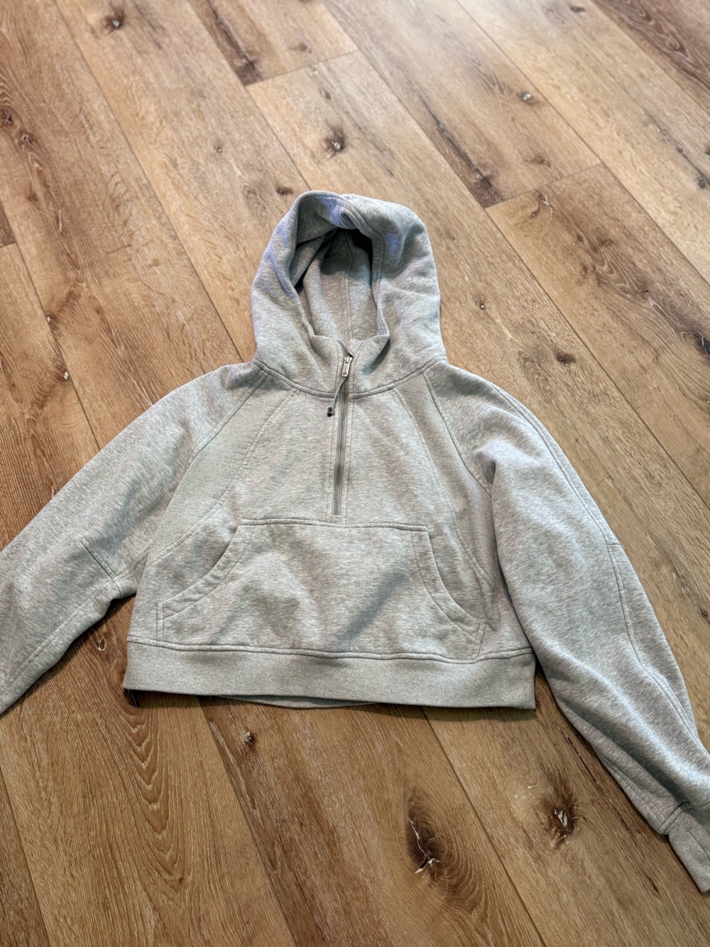 Amazon Light Gray Half-Zip Hoodie Sweatshirt
